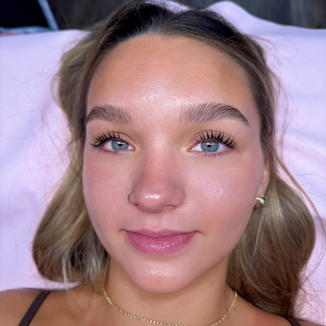Brow wax result, clean brow shape on blonde client